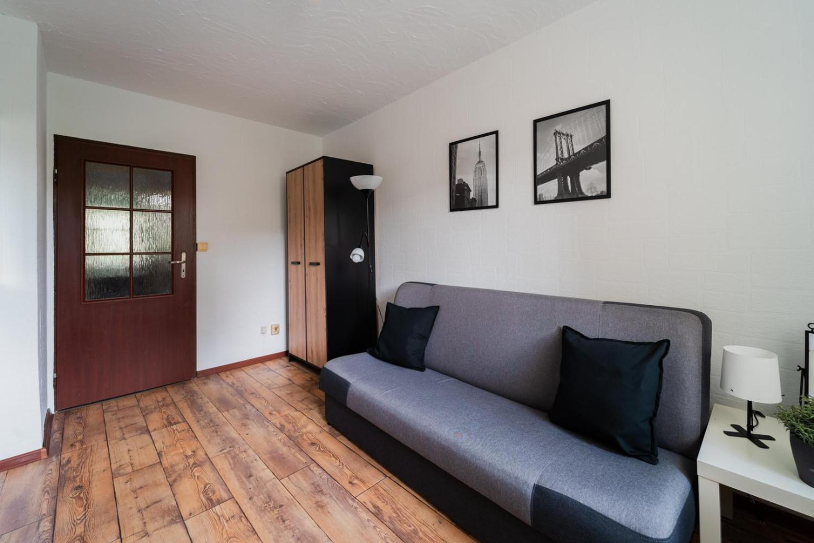 Appartamento Big Apart- Old Town- Rydygiera Street- 10 People - Market Square Breslavia Esterno foto